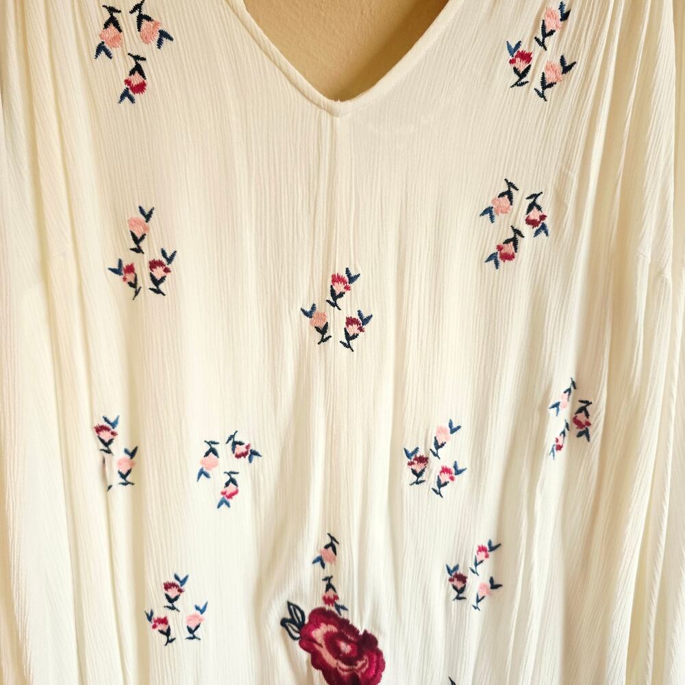 Torrid floral embroidered long sleeve dress nwt size 4x - Picture 6 of 9